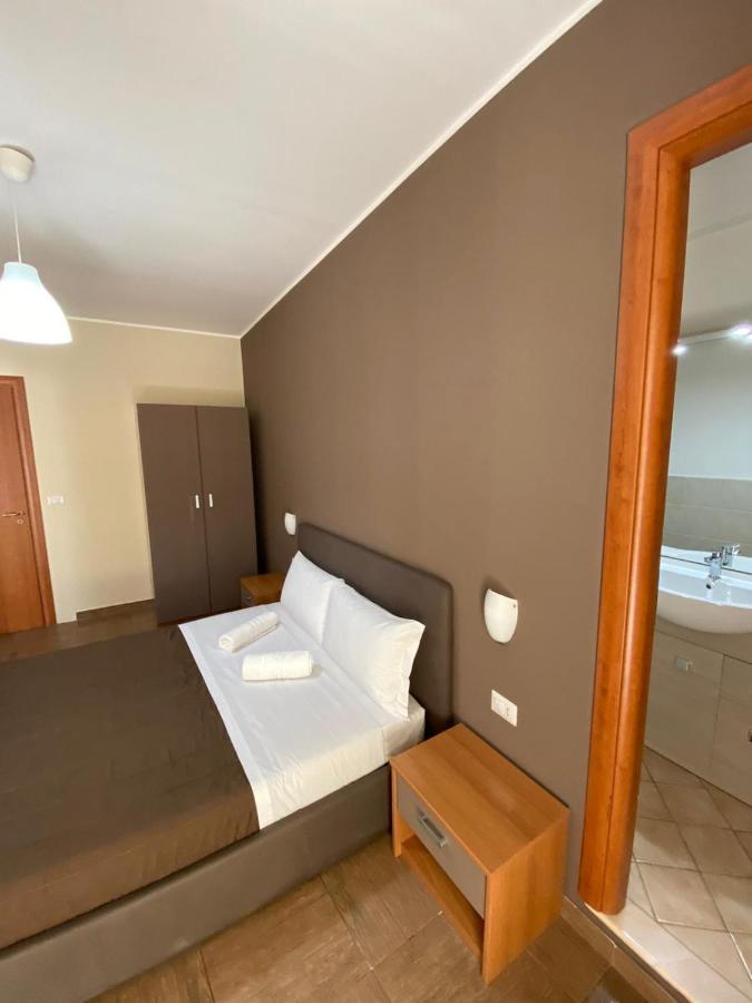 Nick & Santo'S Holiday Homes B&B Giardini Naxos Exteriör bild