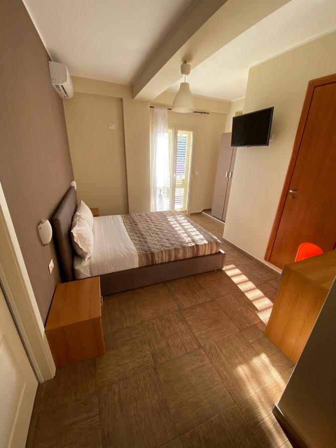 Nick & Santo'S Holiday Homes B&B Giardini Naxos Exteriör bild